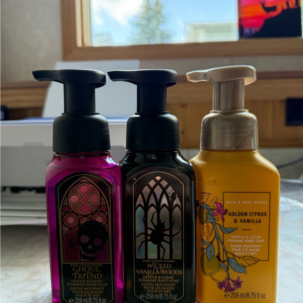 Bath & Body Works Hand Soap
